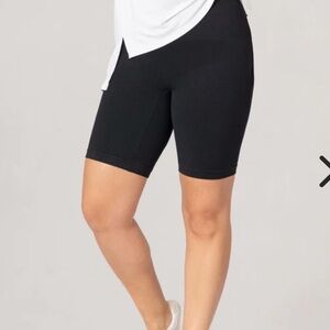 The Classic Shapermint Essentials Fresh Control Mid-Waist Shaper Bike Shorts